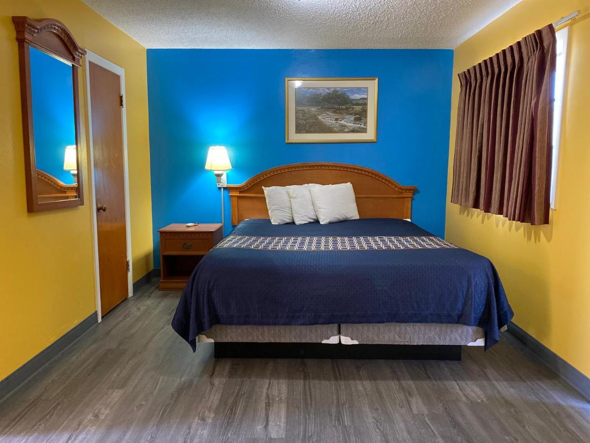 Western Skies Motel Clarendon Buitenkant foto