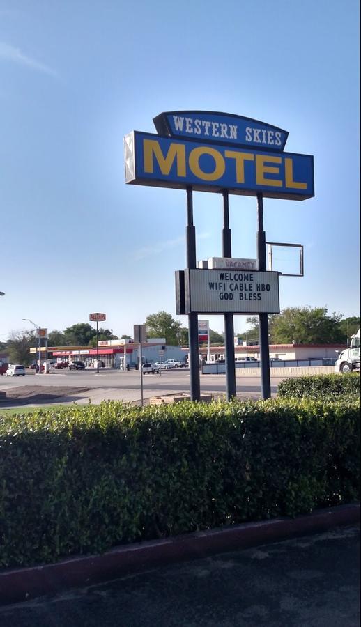 Western Skies Motel Clarendon Buitenkant foto